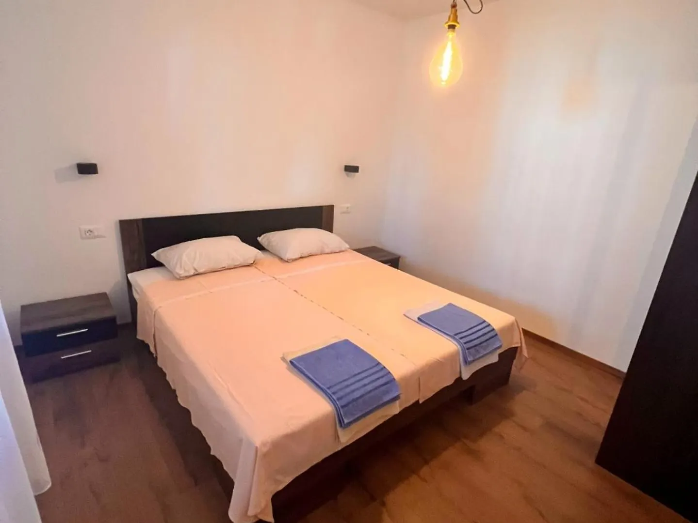 Mila Holiday Apartments Porec Croatia