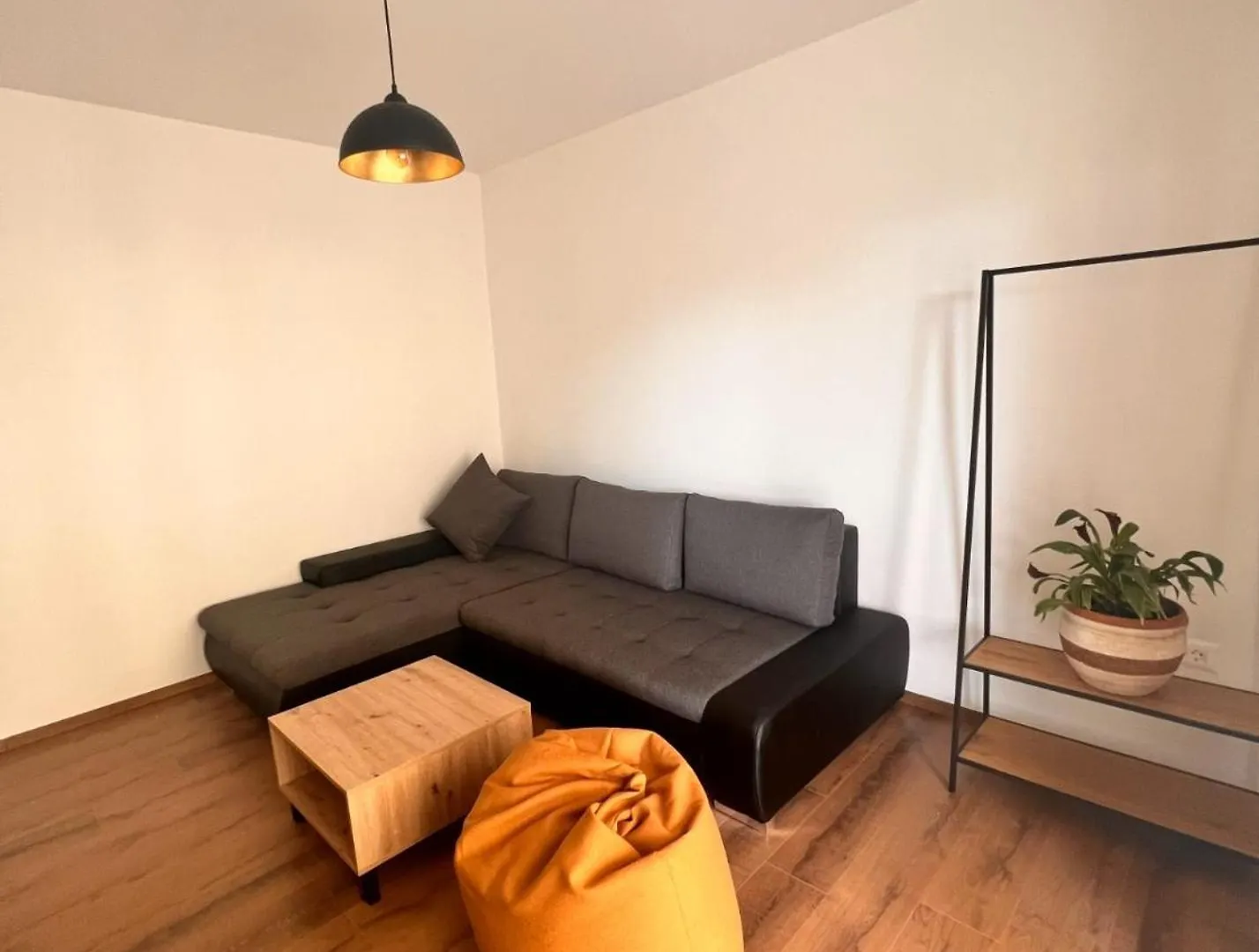 Mila Holiday Apartments Porec